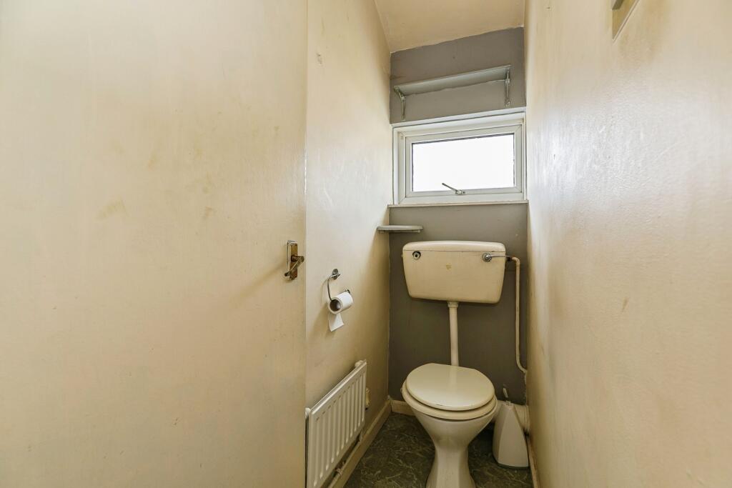 IMAGE 10