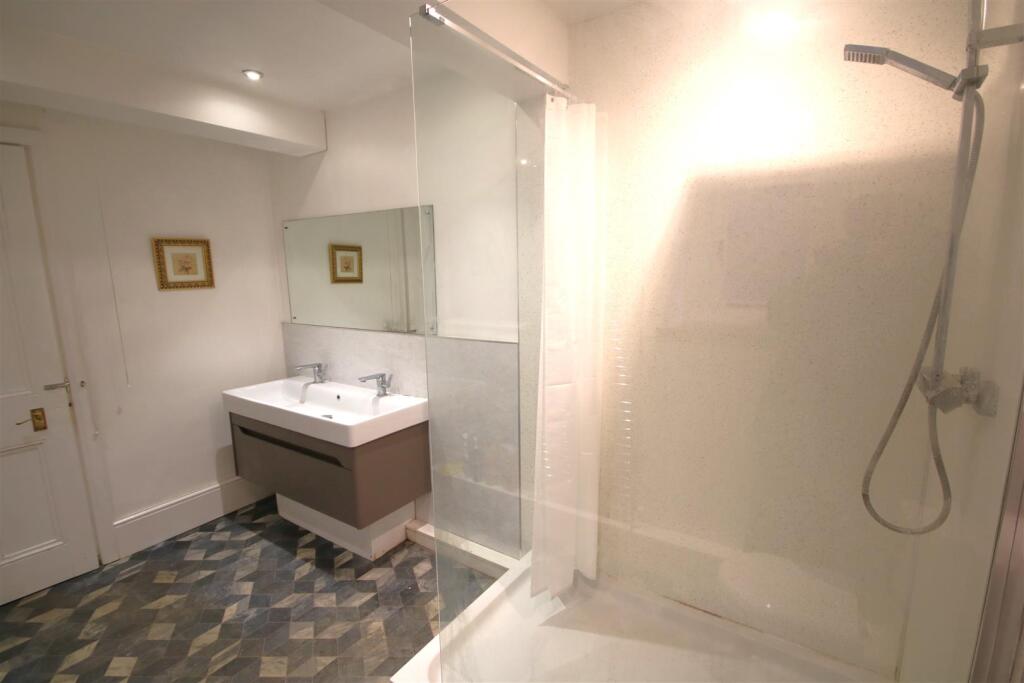 Shower Room c.JPG