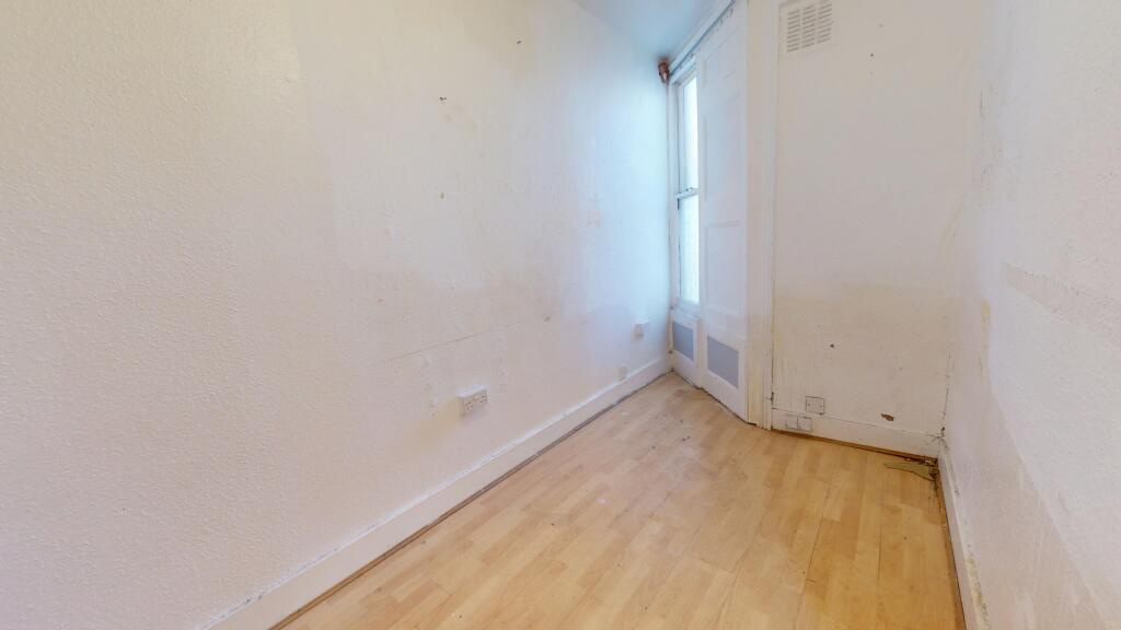 Flat A, 132 Evering Road, Stoke Newington, London N16 7BD