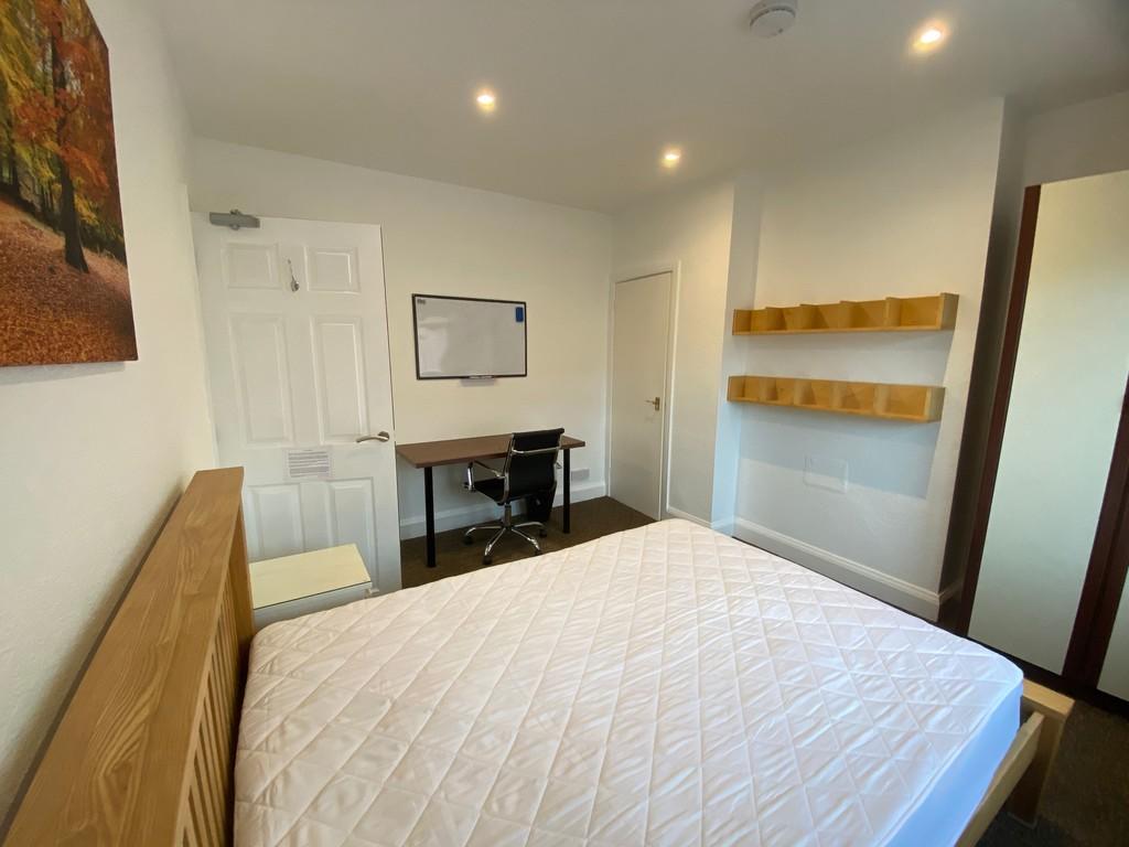 room 4