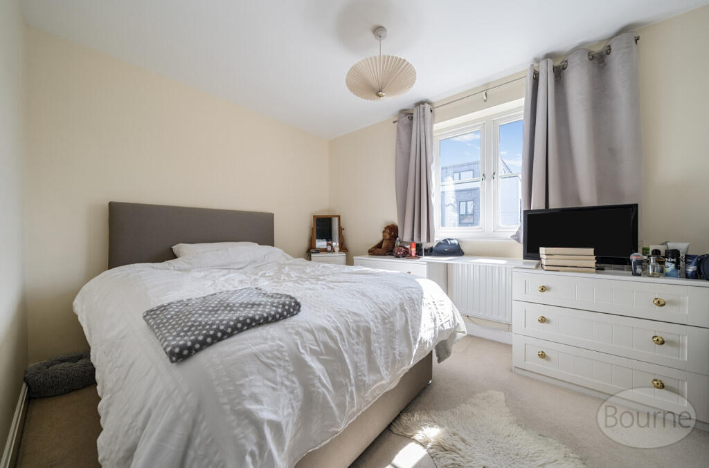 d90386c6-5b70-482...