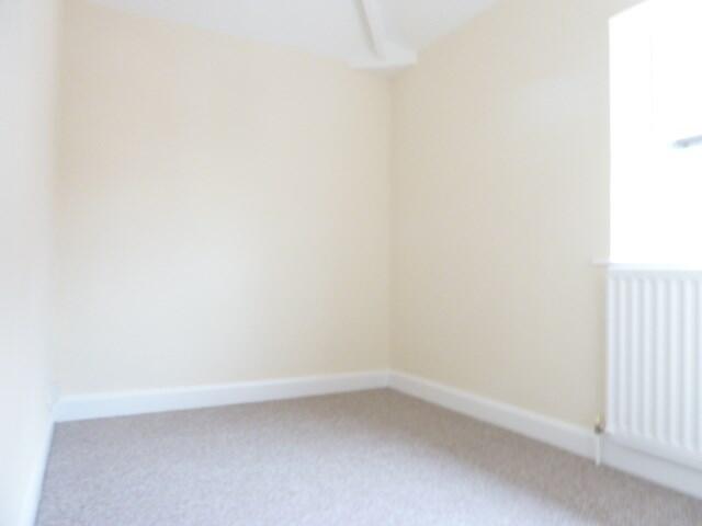 Photo8