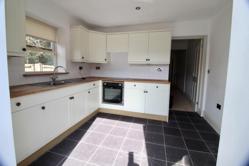 BDC08DF0-9BB0-4C8...