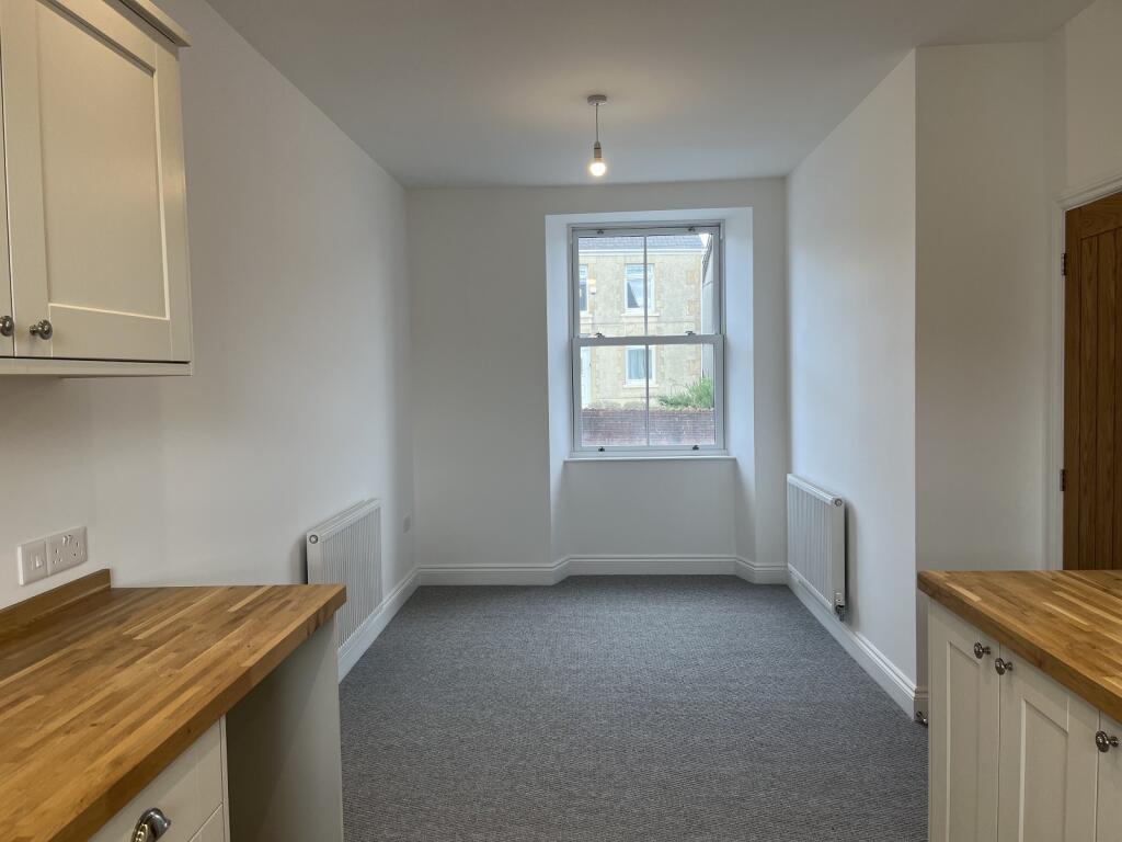 Kitchen/ dining room