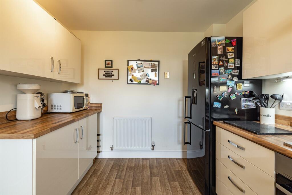 31 Redpath Crescent Galashiels 13.JPG