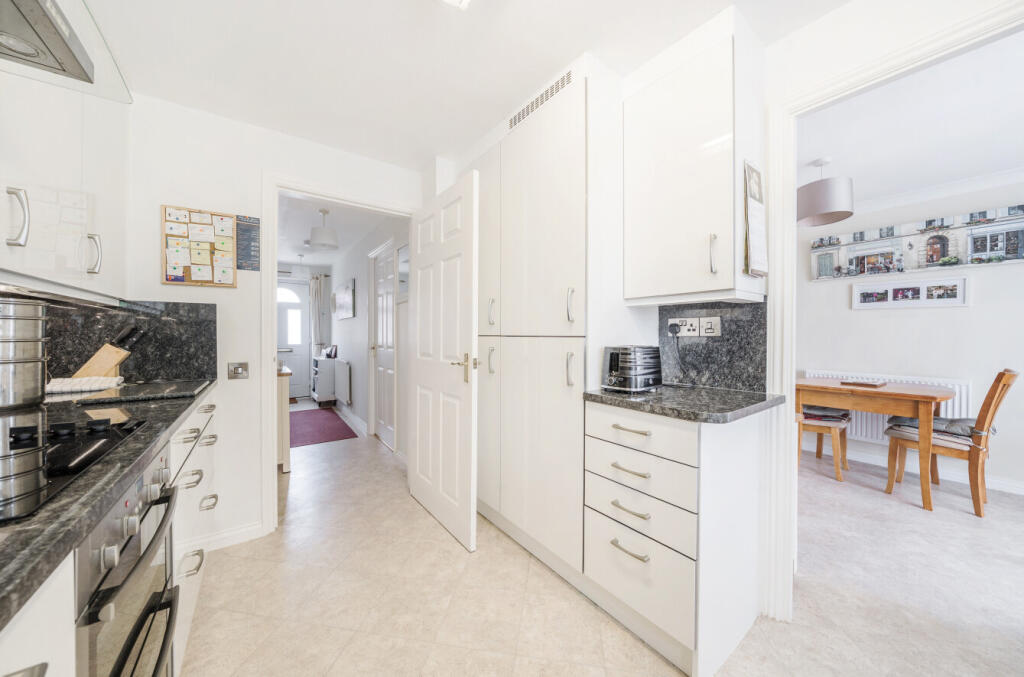 1313931-21-6859bf...