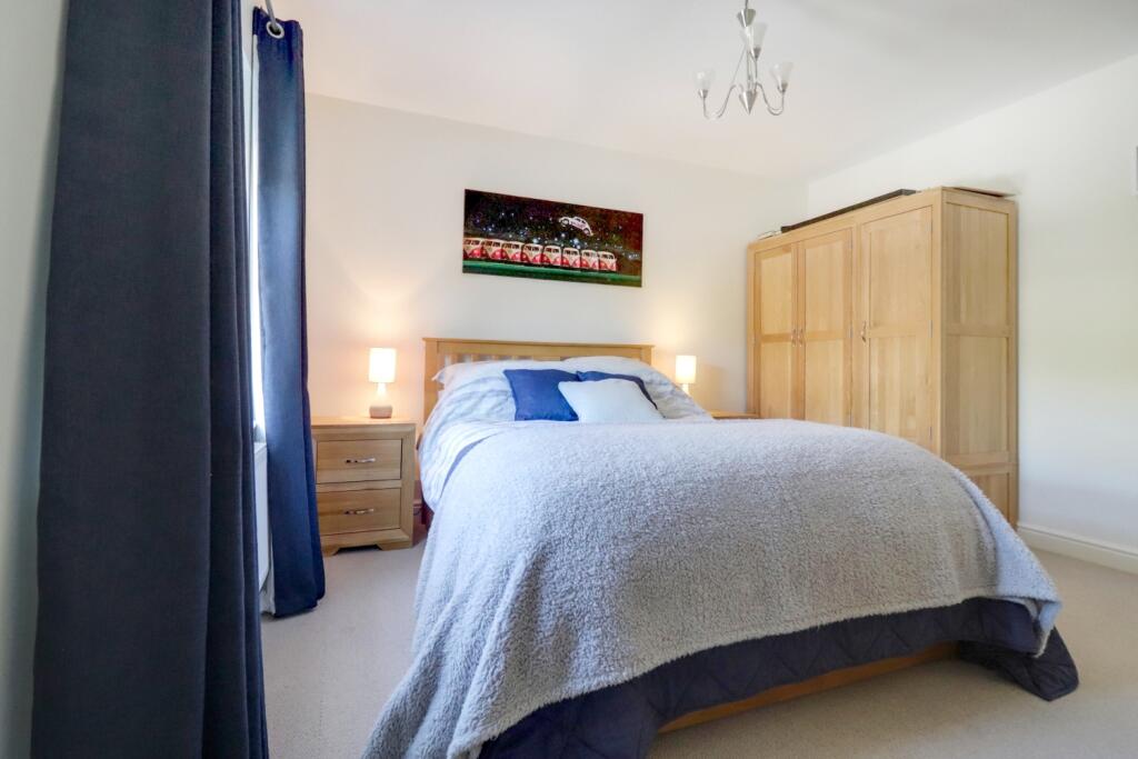 20- Rob Hammond EweMove Pontefract