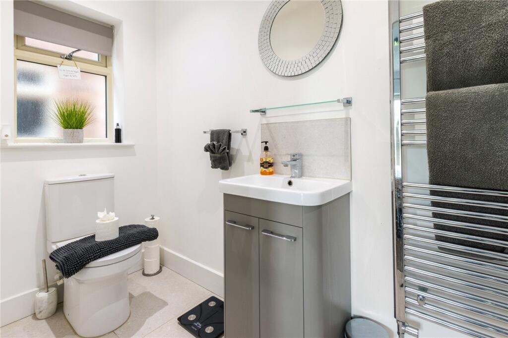 Ensuite