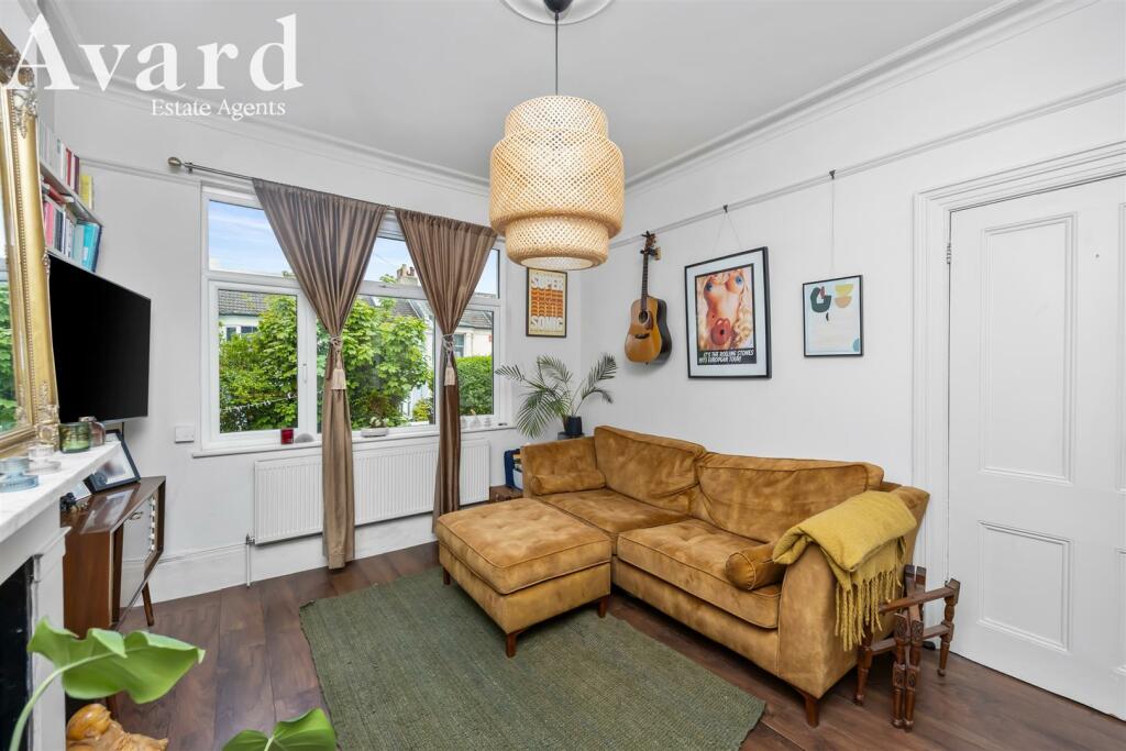 Crescent Road, 2, 2_009.jpg