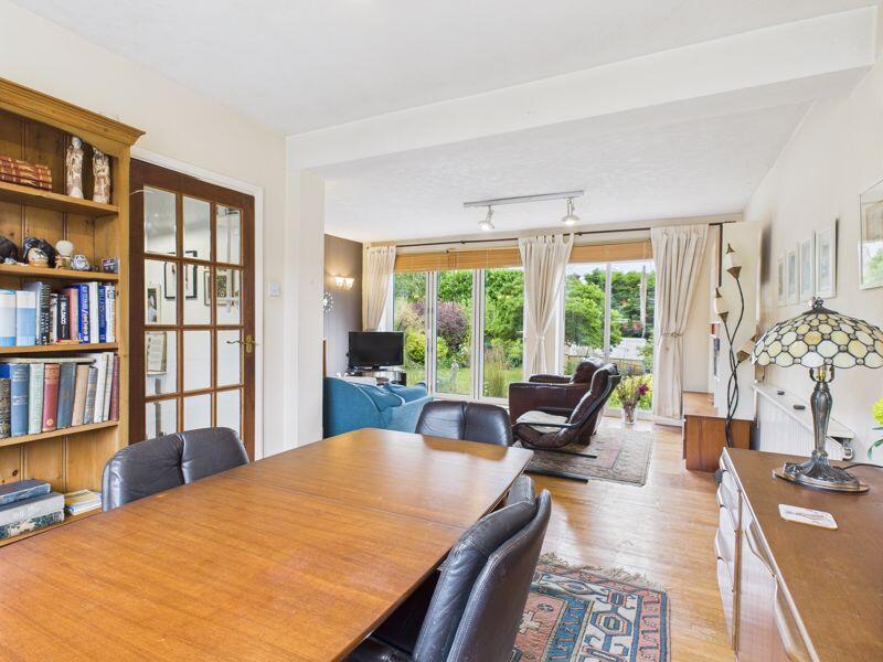 Through living dining room 