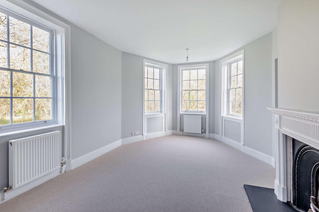 8629224interior12800