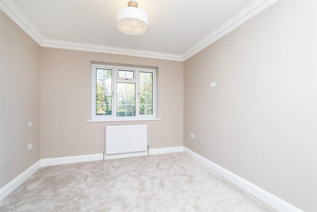 Craigmount - Second bedroom 1.jpeg