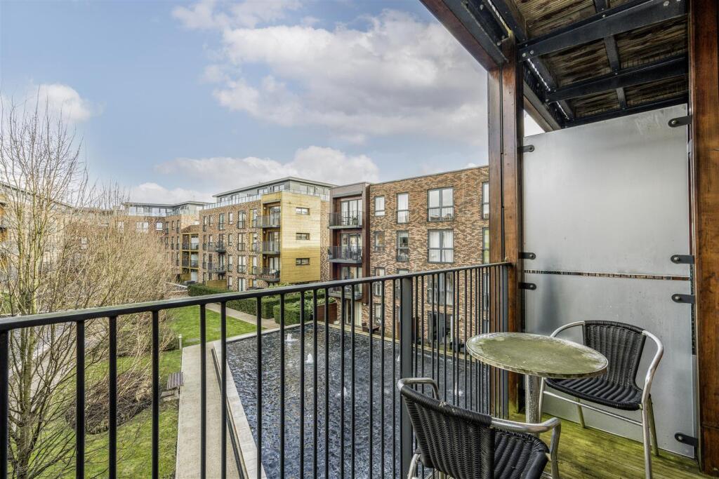 Davidson Frost-Wellings, DFW, Attlee Court, Stanmo