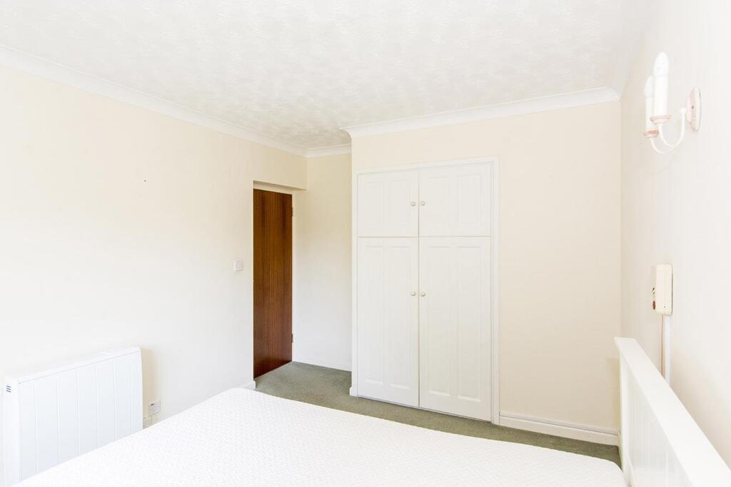 (Bedroom One Photo Two)