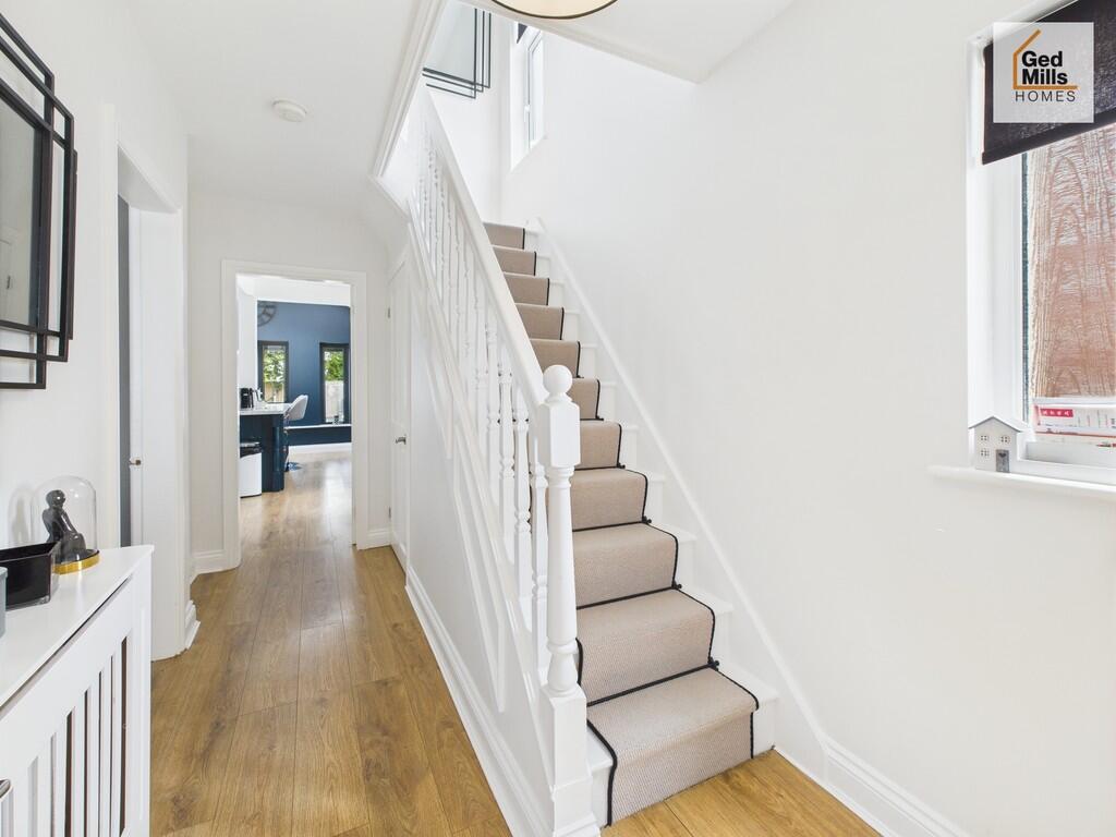 CAM04261G0-PR0067...