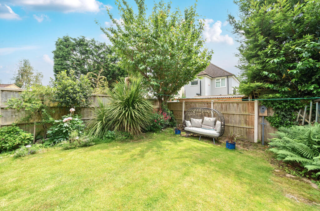 1305384-20-684736...