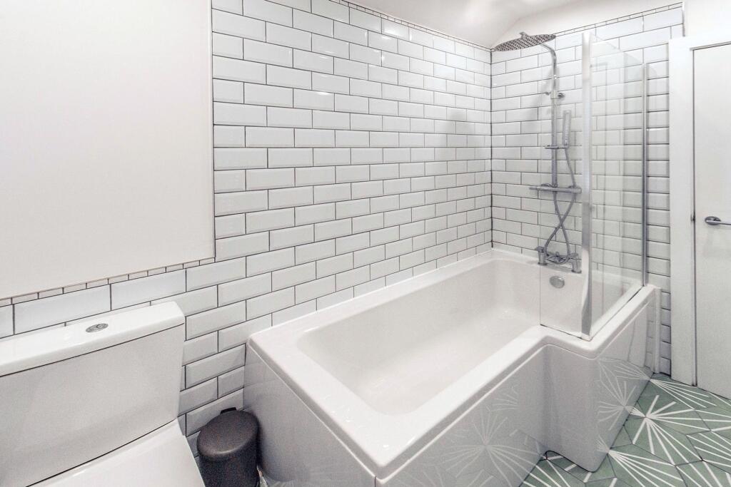 FIRST FLOOR BEDROOMS DRESSING ROOM AND BATHROOM