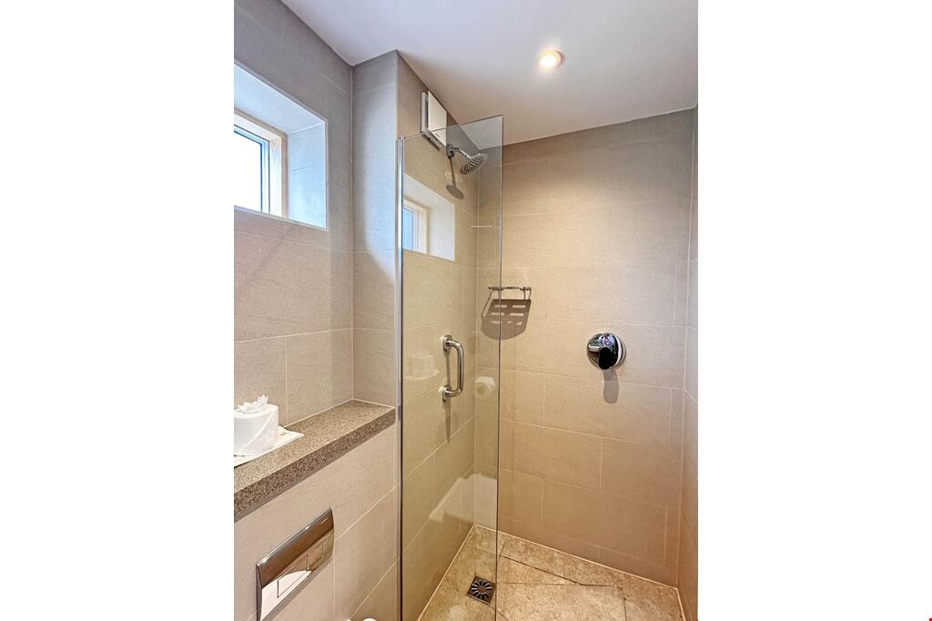 dd81b590-a3f4-4cdd-bc8c-527eacec640d