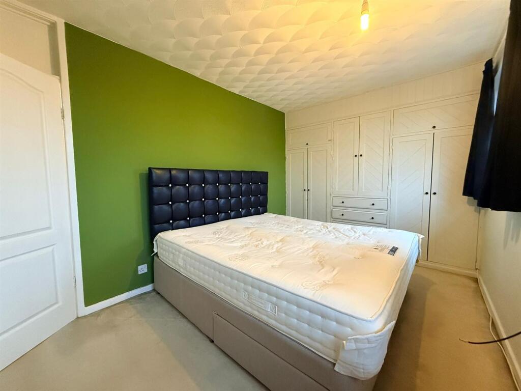 PHOTO-2025-12-12-09-58-59 11.jpg