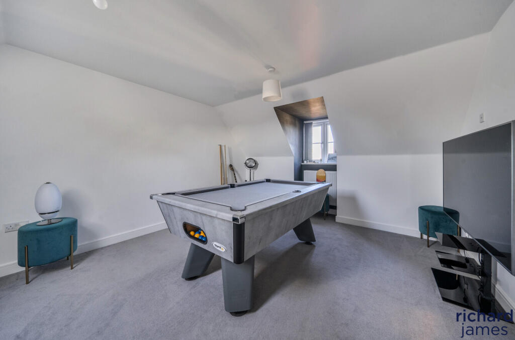 09f31244b64e4efa957e406f1a09bcf9