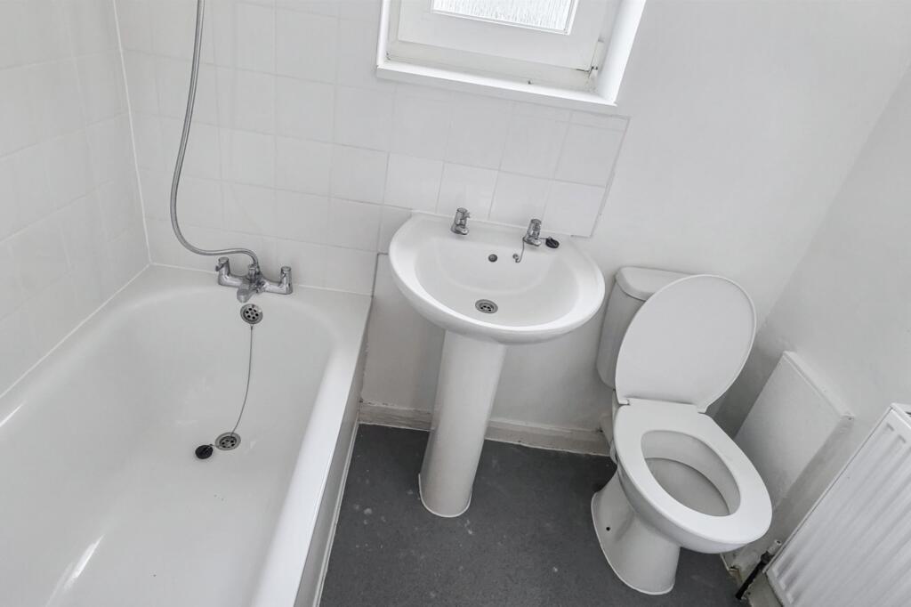 173A &amp; 173B Chapter Road, Brent, London, NW2 5LJ