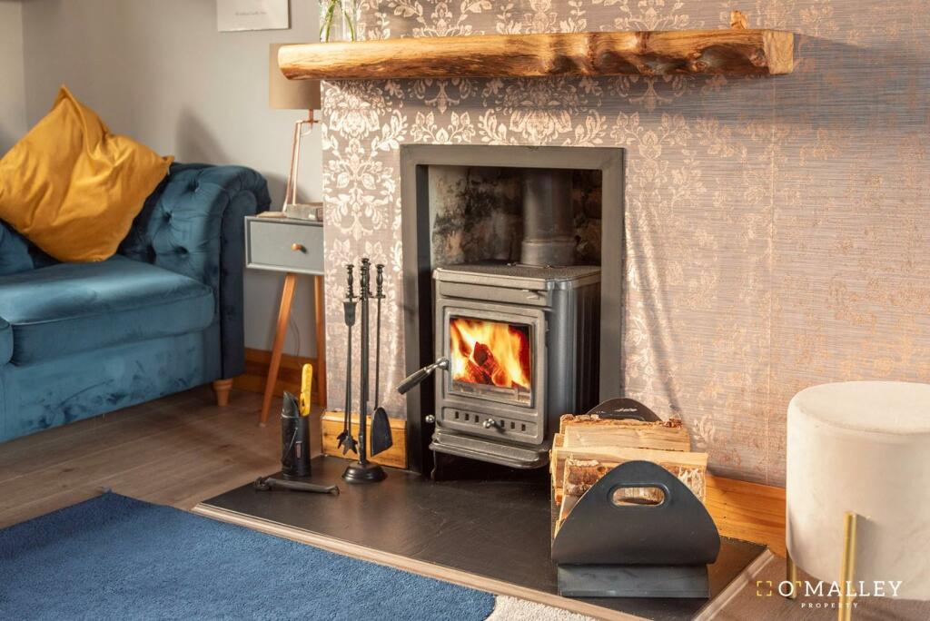 Lounge Fire (decorative)