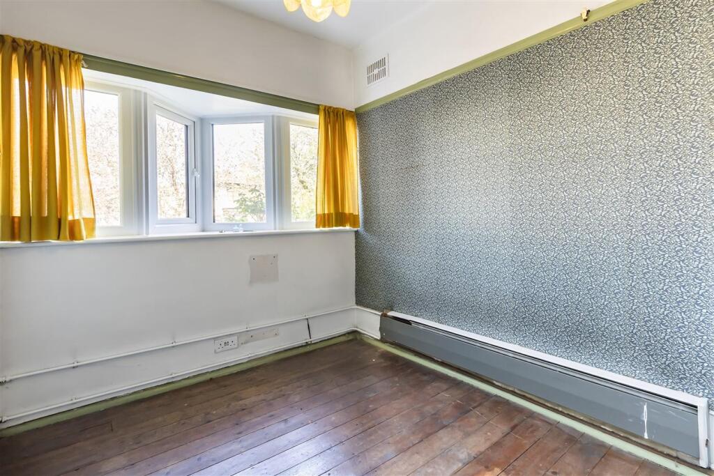 15 HeathDrive (3).jpg