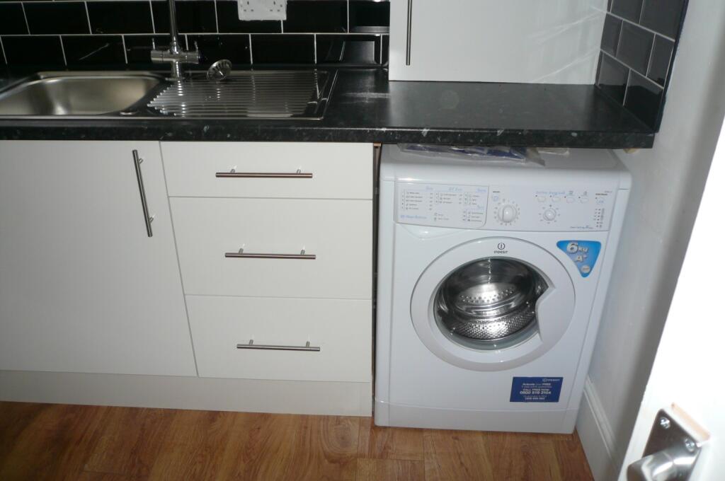 LG iphone 16.09.13 249