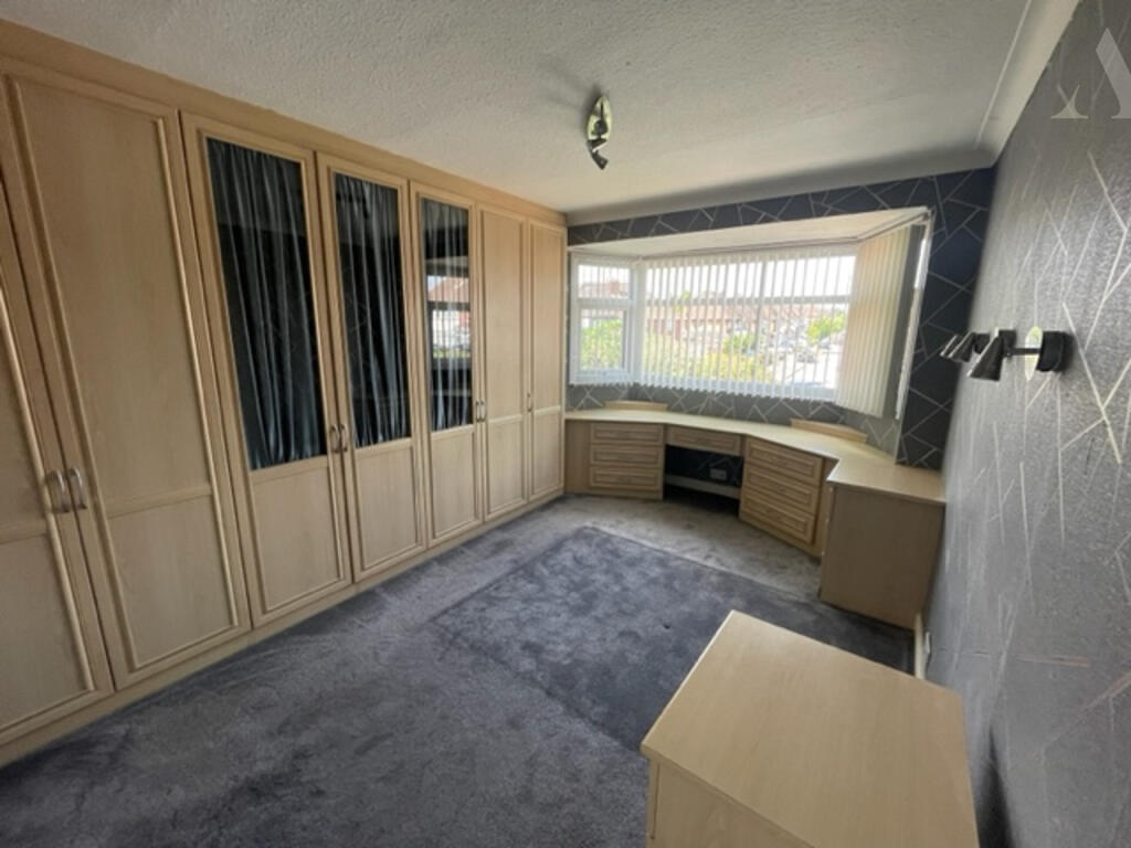 17 collingboune bedroom 1