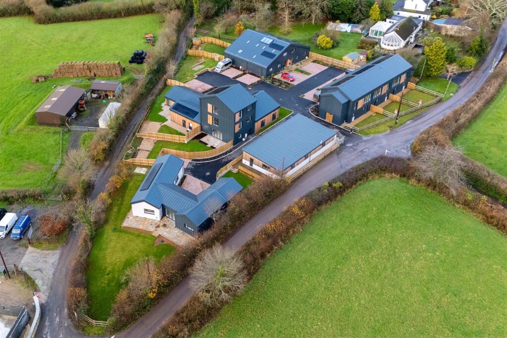 52 - Apple Orchard Staverton x2U.jpg