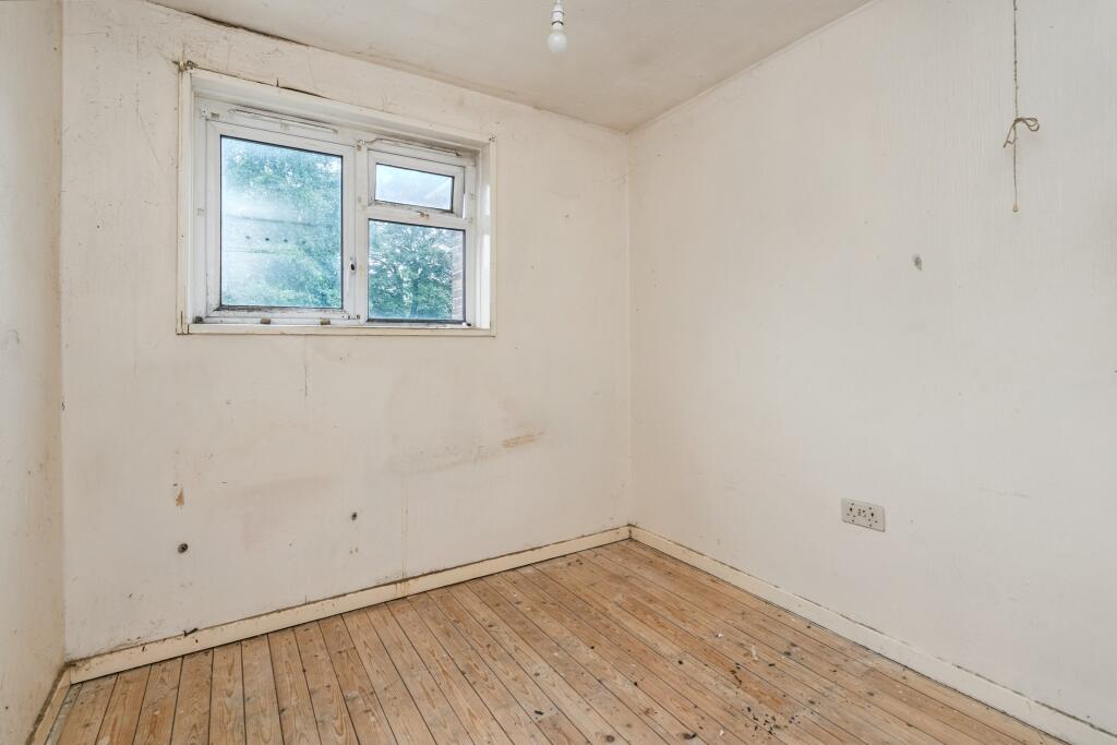 9 Shelley Close, Basingstoke, Hampshire, RG24 9BZ