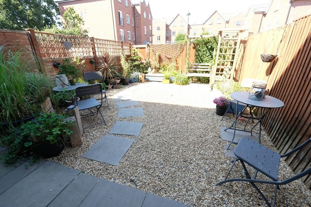 GARDEN