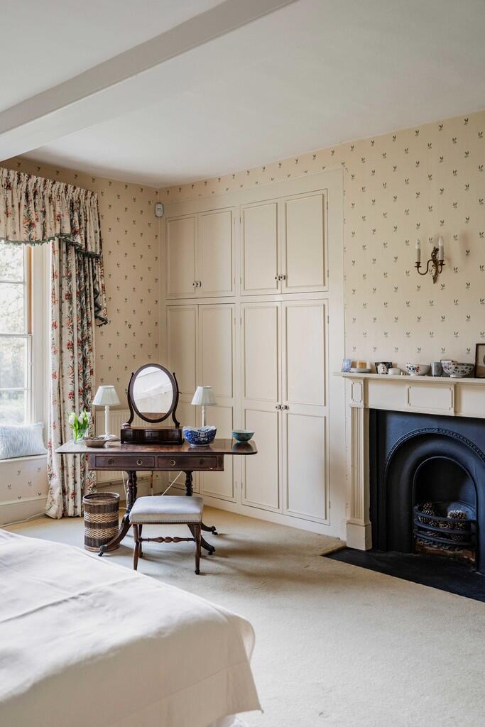 23-The Old Rector...