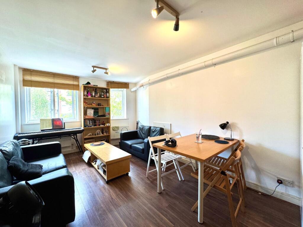 WhatsApp Image 2025-06-24 at 14.28.04 (3).jpeg