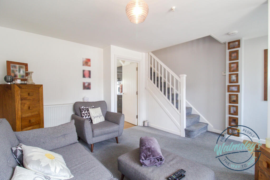 Sitting room towards kitchen