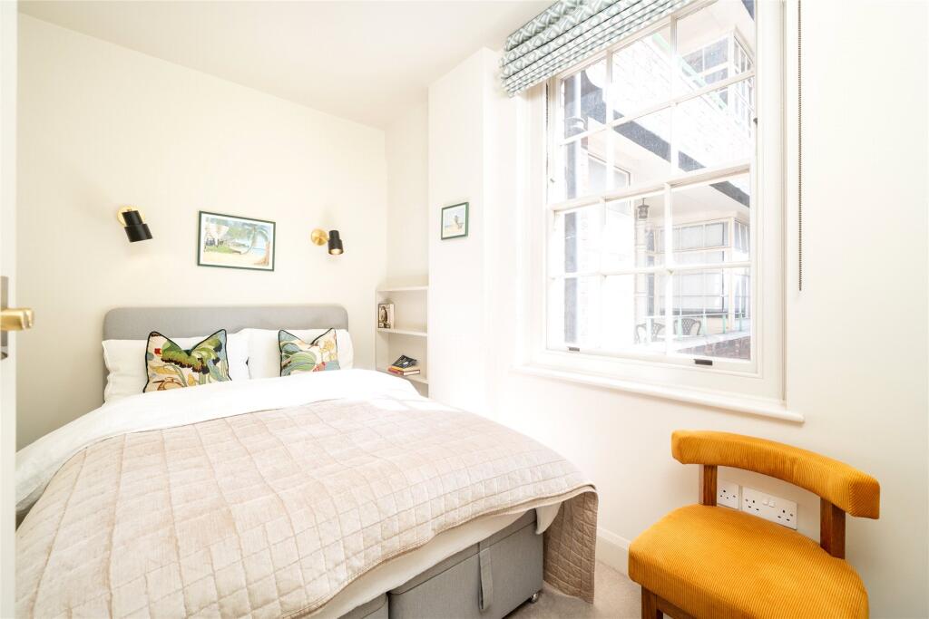 2nd Bedroom