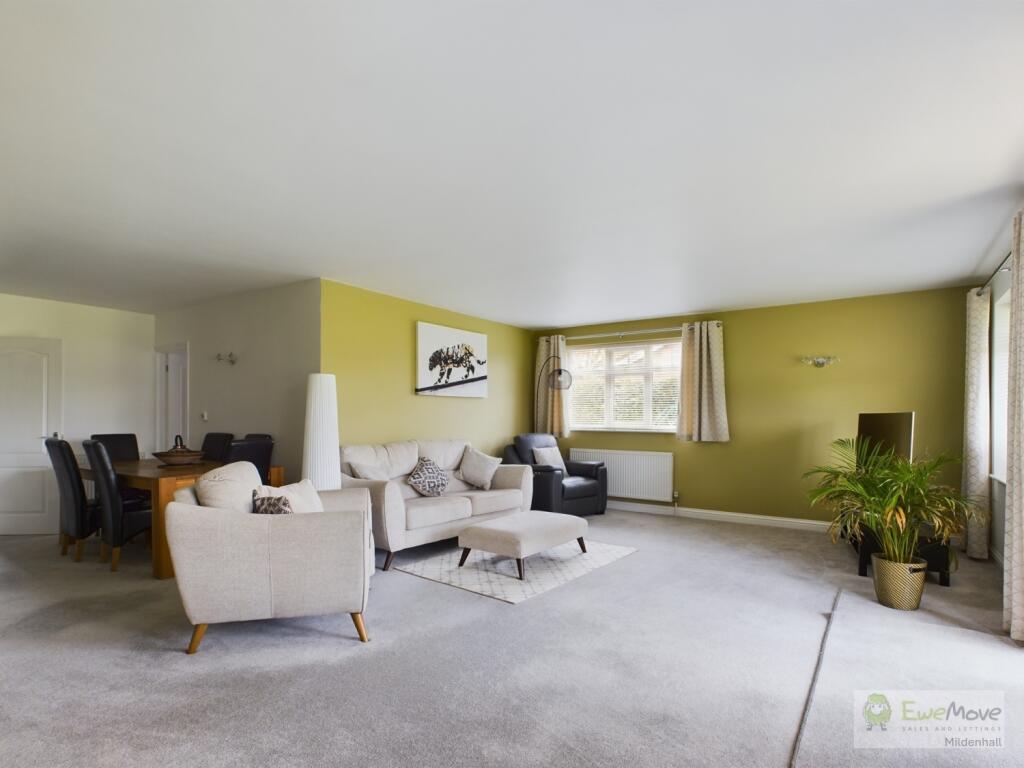 Living room b