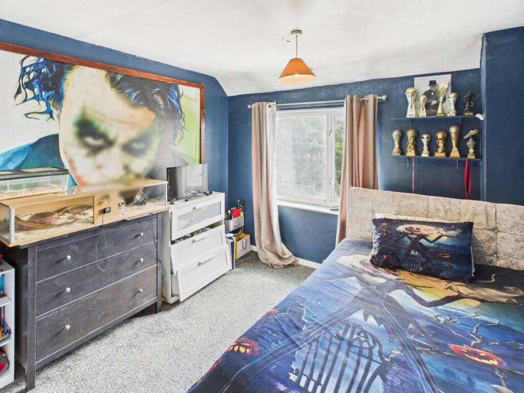 EweMove Pudsey - Bedroom 2