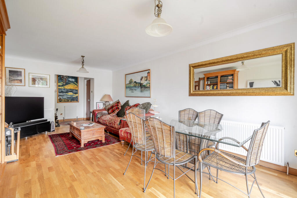 1382695-12-691f34...