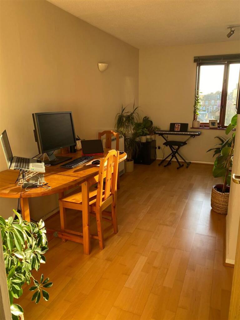 WhatsApp Image 2025-04-09 at 19.19.53 (1).jpeg