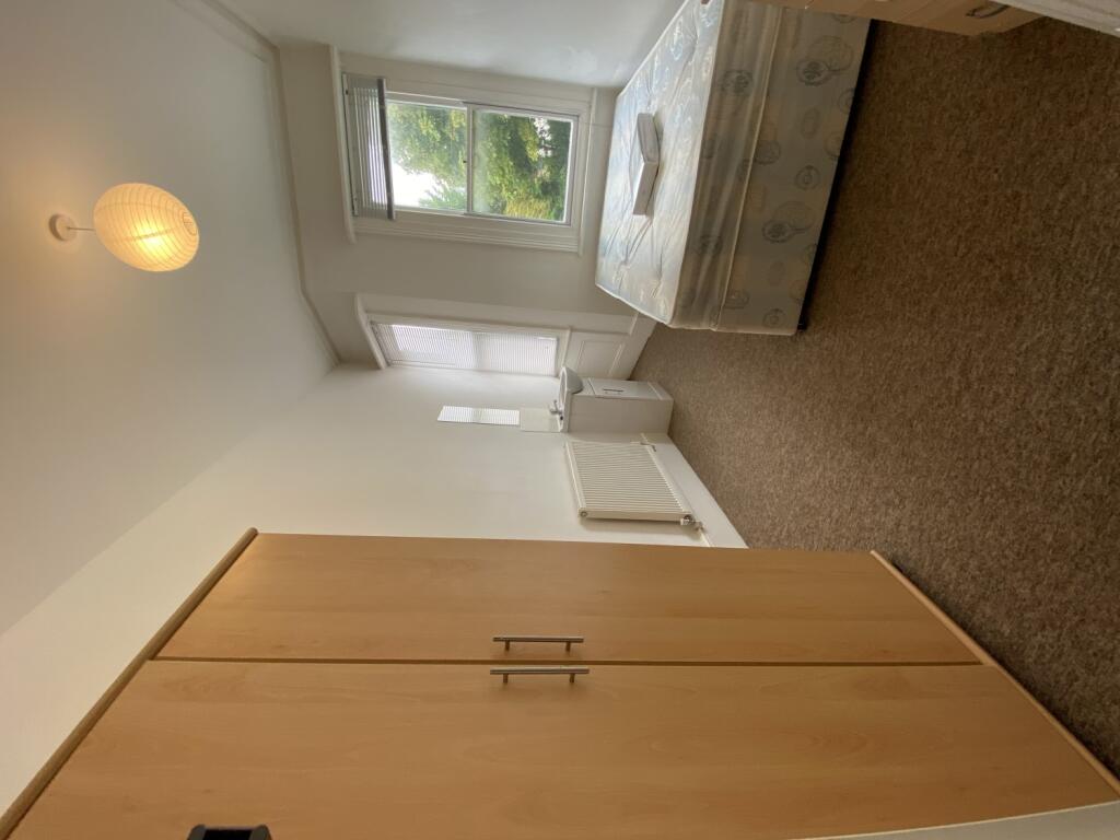 Bedroom 3 154 Springfield Upper