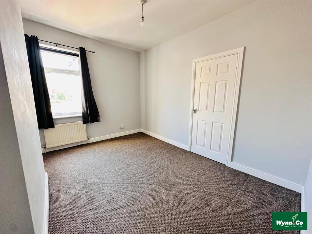 Bedroom 2.jpg