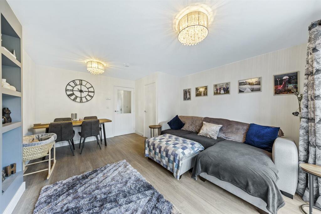 Living/Dining Room