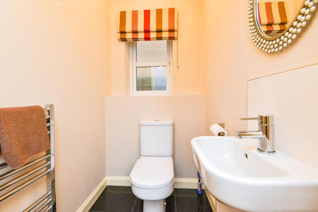 Cloak Room