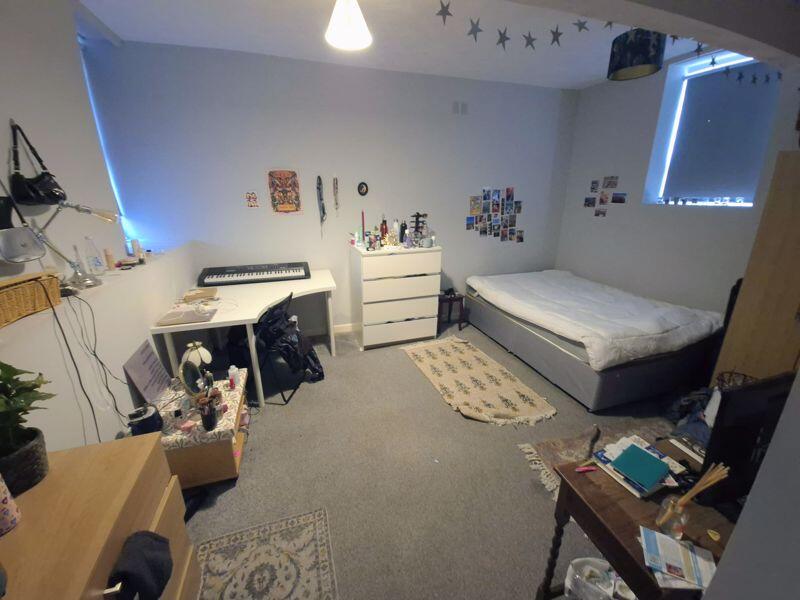 Photo 28