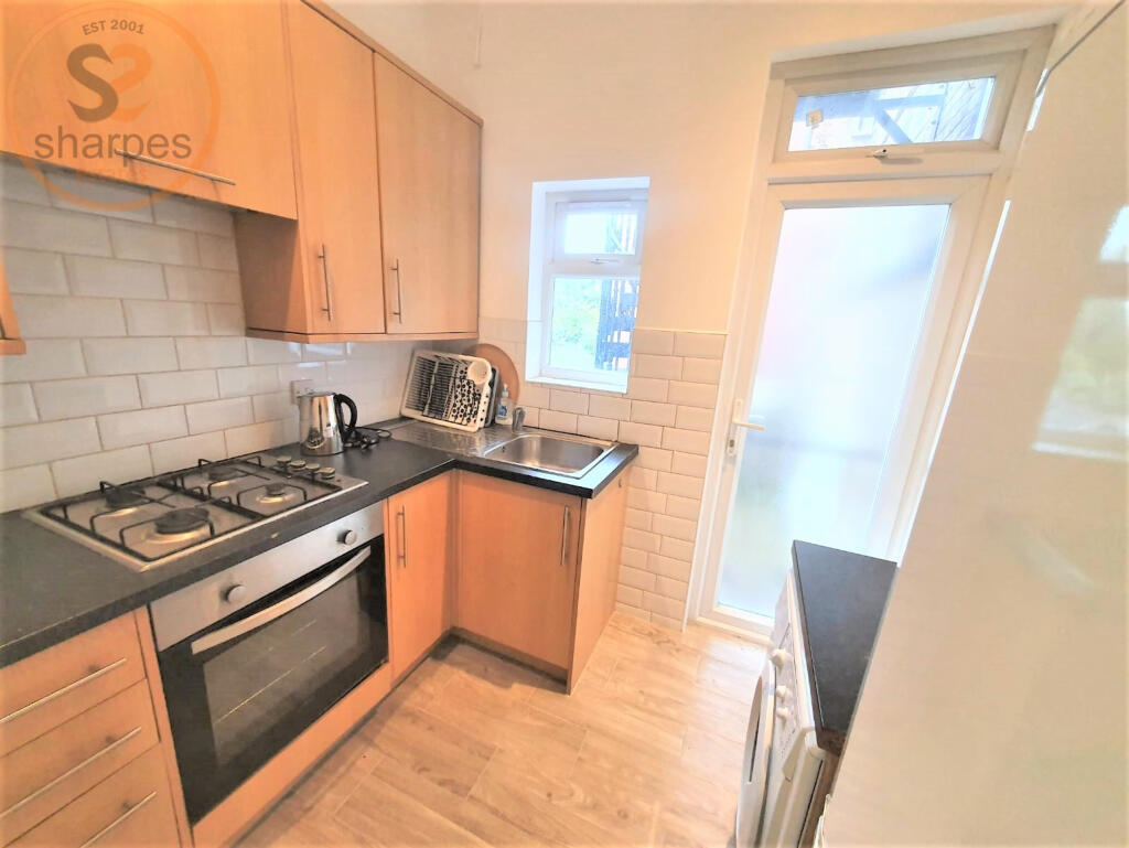 kitchen 1.jpeg
