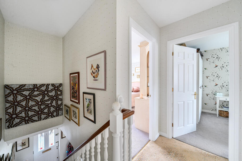 1320917-6-686bf7b...