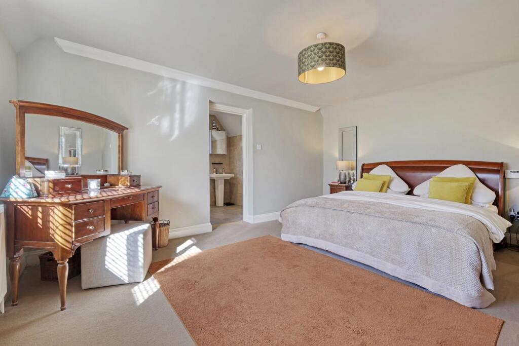 Principal Bedroom