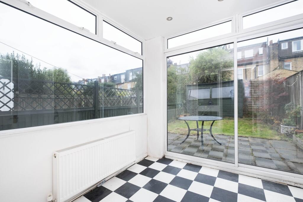 158-clonmore-stre...