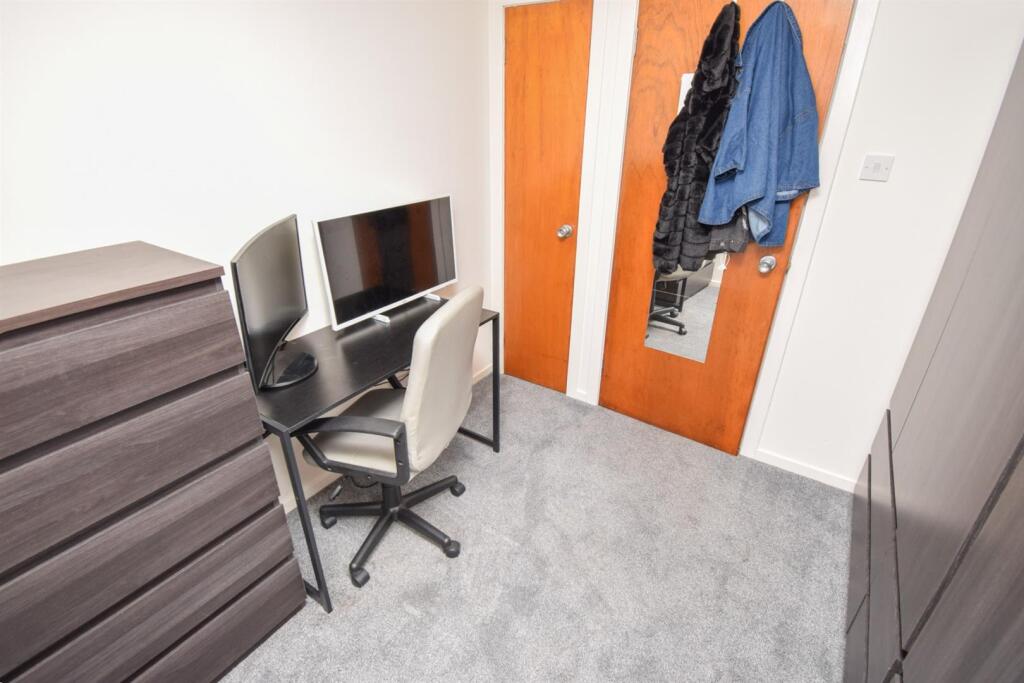 BEDROOM THREE (2)-2.jpg